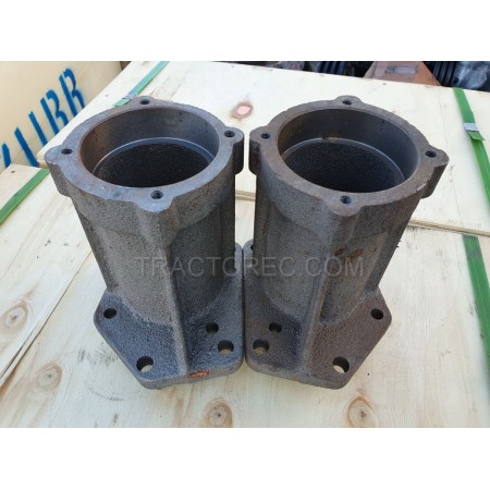 Корпус підшипника, рукав напіввісі, чулок для мототрактора лівий-правий під кріплення 6 болтів